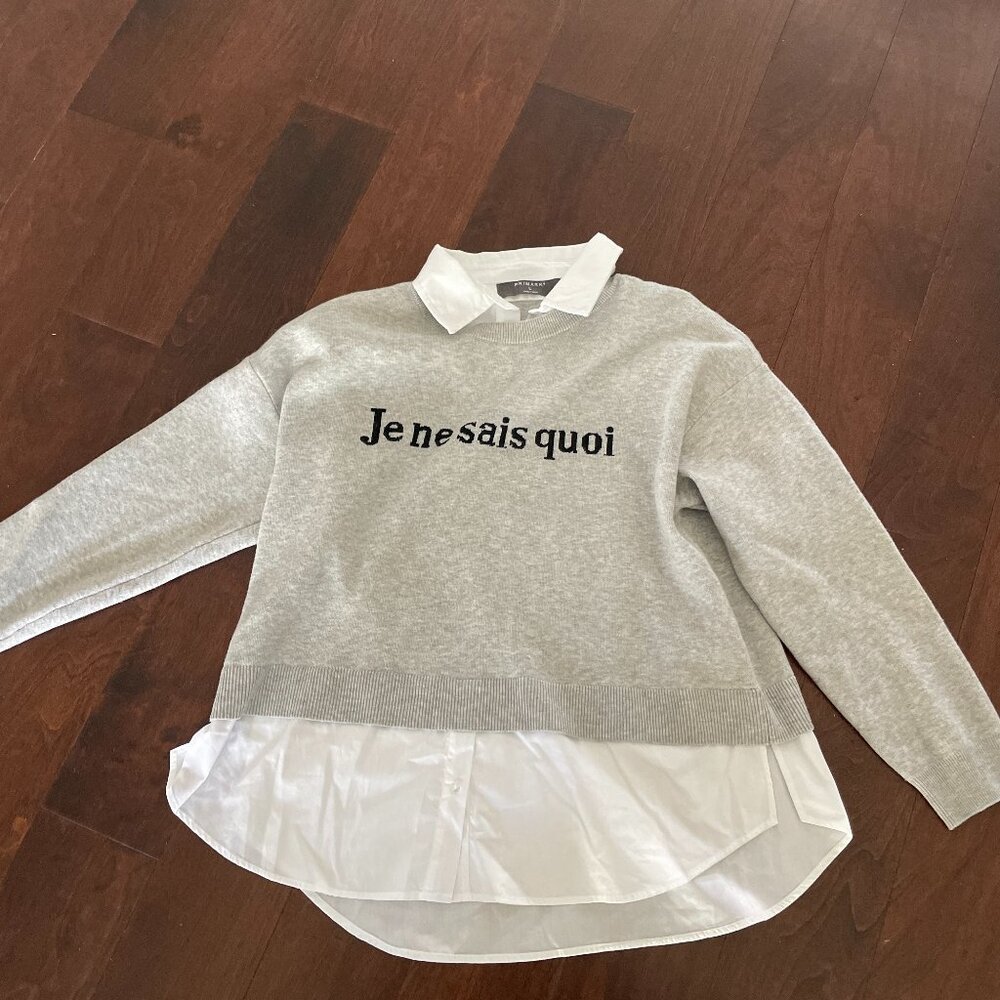 NEVER worn Sweater- Great Casual Fun Sweater